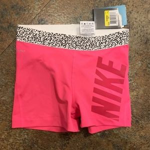 NWT Nike pros